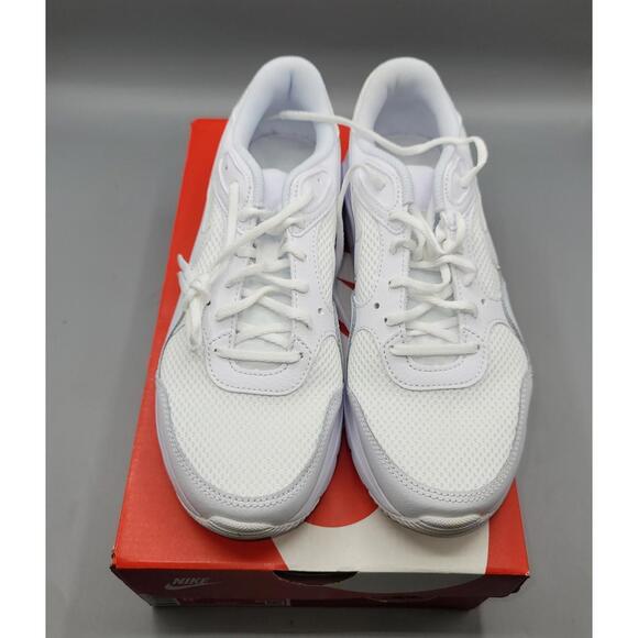 Womens Nike Air Max SC Triple White New With Box Size 8.5 - Picture 3 of 8